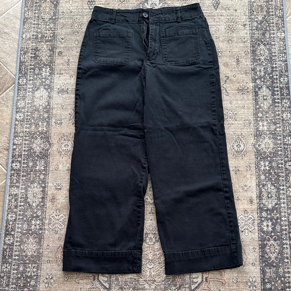 Black Wide-Leg Cropped Pants